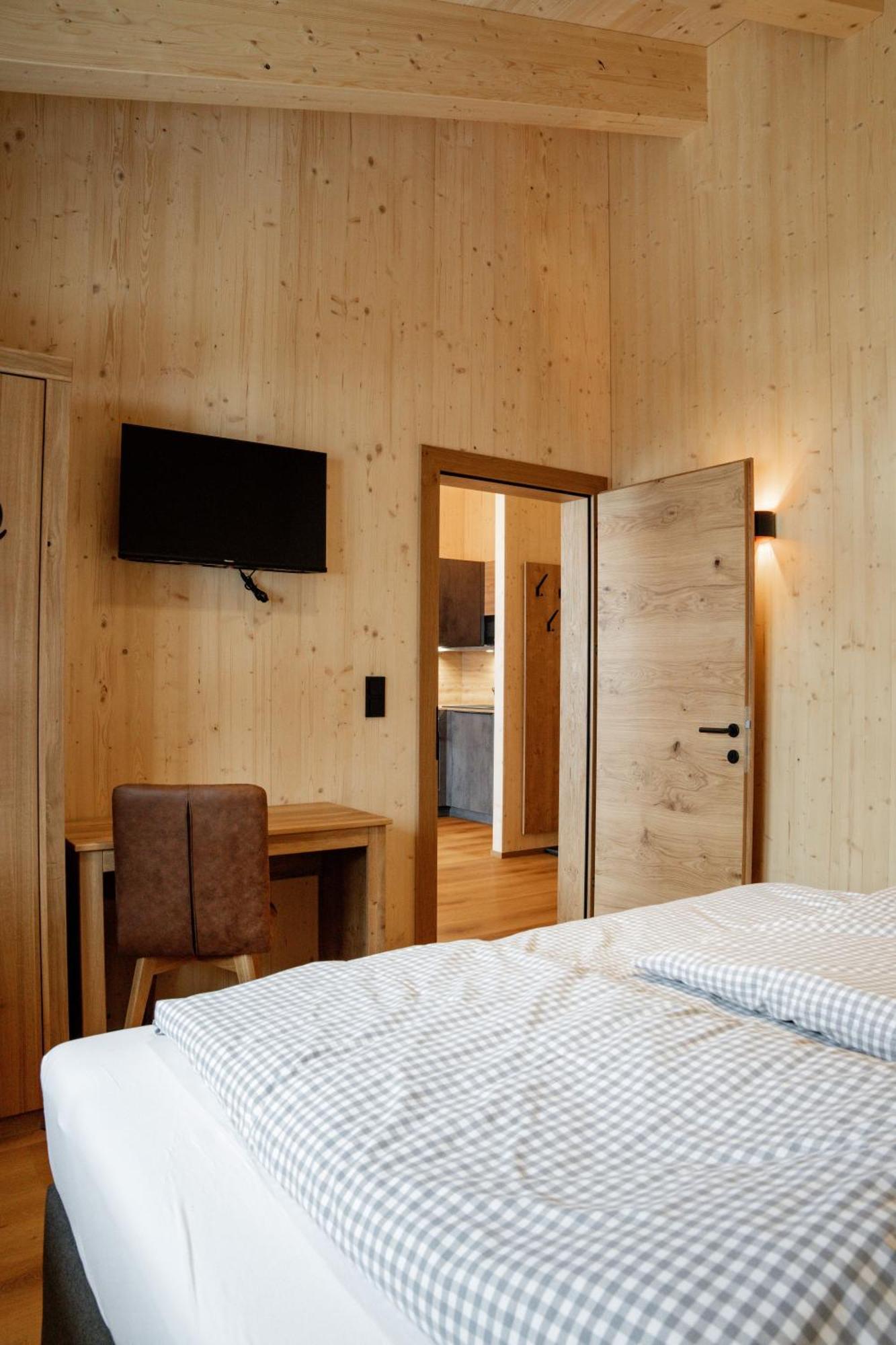 Berwang Chalets - Enzian Екстер'єр фото